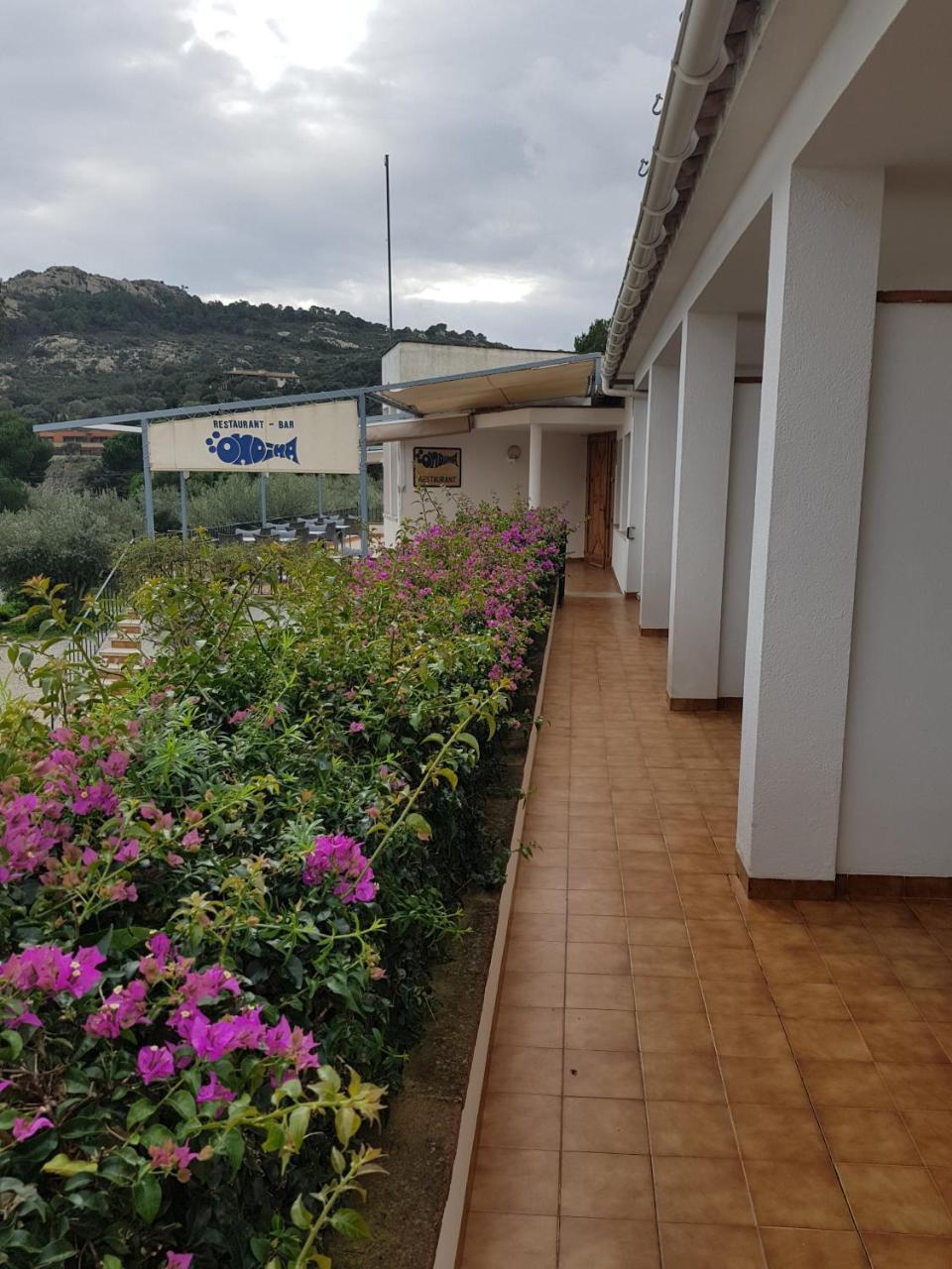 Hostal Ondina Begur Kültér fotó